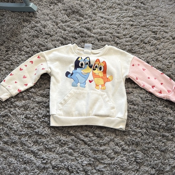 Bluey Two-Tone Valentines Day Heart Sweatsuit Outfit - Picture 2 of 10